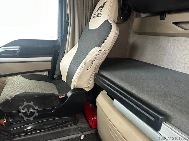 Standard-SZM MAN TGX 18.500 XLX ELEGANCE EDITION/4 PIECES - STUKS