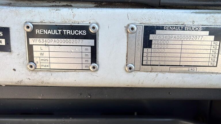 Fahrgestell mit Fahrerhaus Renault Kerax 450 DXI (BOITE MANUELLE / LAMES / BIG AXL...