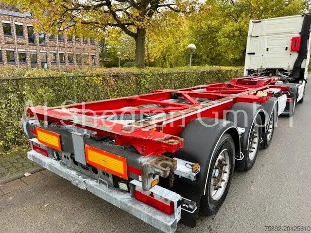 BDF system Van Hool Container Chassis  20´2x 20 `30`40`45 / 3x Achsen