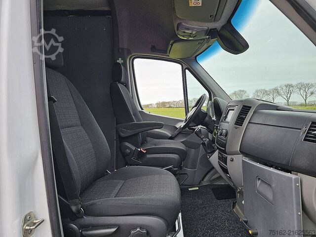 High-roof van MERCEDES-BENZ SPRINTER 519 L2H2 V6 Airco 3.0Ltr