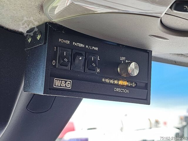 High-roof van MERCEDES-BENZ SPRINTER 519 L2H2 V6 Airco 3.0Ltr