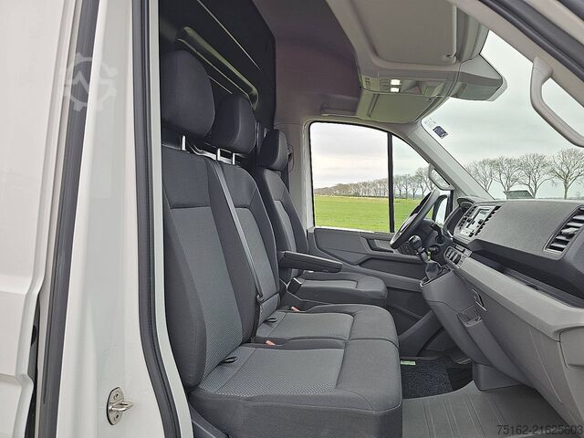 High-roof van VW CRAFTER 2.0 L3H3 Airco Carplay