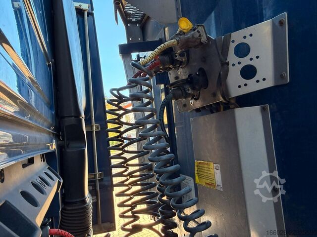 Walking floor semitrailer KNAPEN Schubboden - K200 - 92 m³