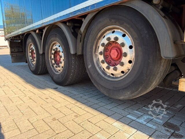 Walking floor semitrailer KNAPEN Schubboden - K200 - 92 m³