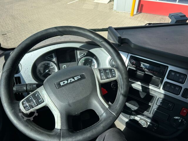 Standard tractor unit DAF XF 450 FT Super Space Cab Hydraulik Euro 6