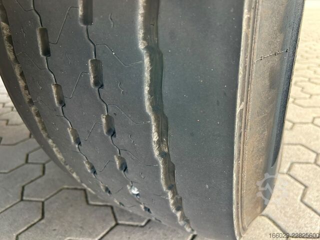 Tipper semitrailer KEMPF SKM 35/3 Stahlkippmulde 2 Liftachsen