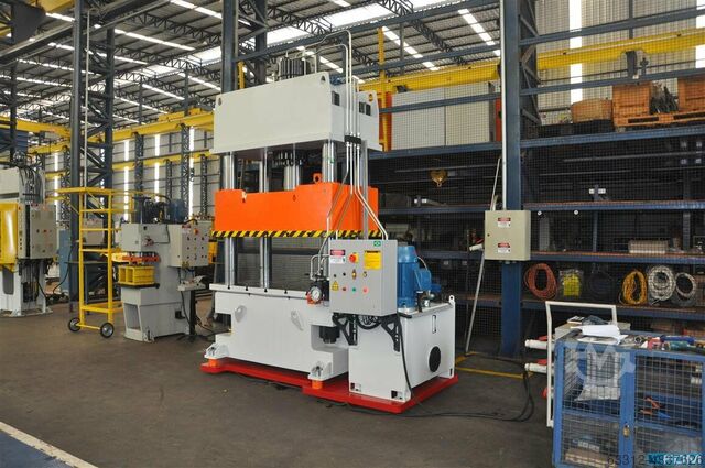Four Column Press - Hydraulic Hidralmac 160 T Viersäulenpresse