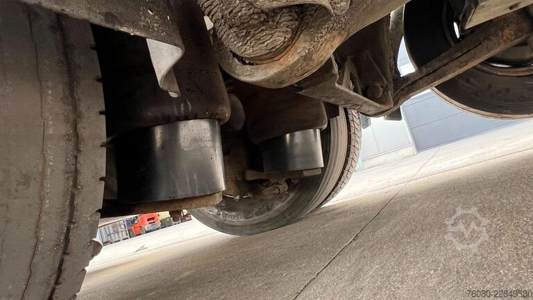 Tankwagen Scania 94 - 260 (17400 LITER / MANUAL PUMP / POMPE MAN...
