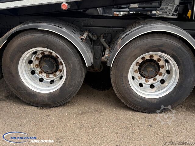 Tipper Scania S 650 6x4, Achterkipper en Zijopenen