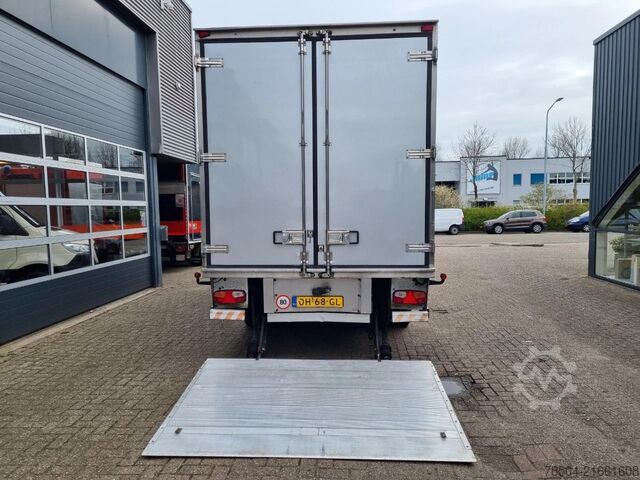 Refrigerated/freezer transport (closed box) Iveco Daily 40C17 B/E 10T Kuhlkoffer Supra 750 +30C/-...