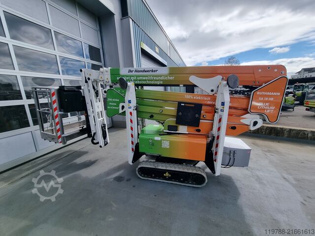 Selbstfahrende Arbeitsbühne Ruthmann Bluelift SA18 Bluelithium Unfall