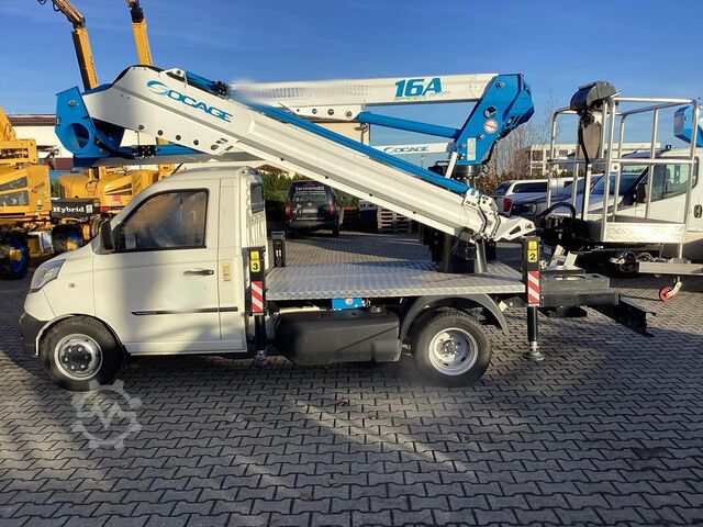 Selbstfahrende Arbeitsbühne Socage ForSte 16A