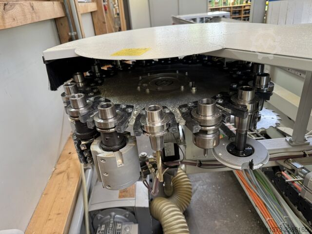 CNC-Bearbeitungszentrum MASTERWOOD Project 455