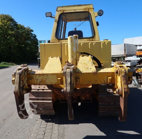 Planierraupe Hanomag K 12 DE / MF 600 C