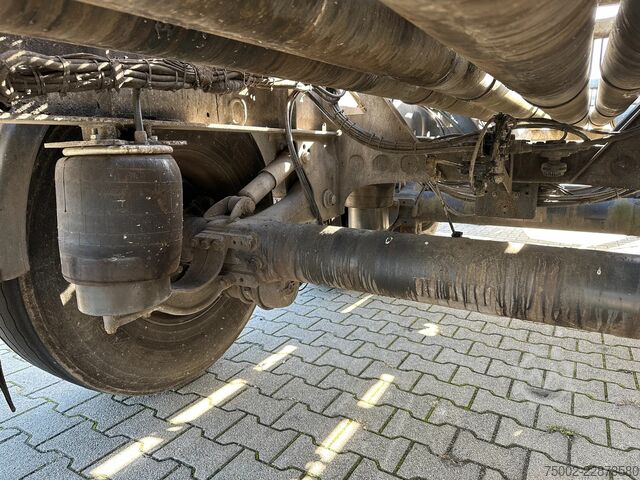Container transportation Van Hool 3-ASSIGE OPLEGGER 20FT/30FT ADR CHASSIS / galva...