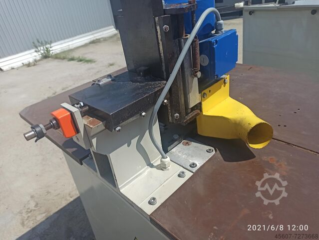 JAROMA DFOA II MILLING MACHINES JAROMA DFOA II MILLING MACHINES JAROMA DFOA II MILLING MACHINES