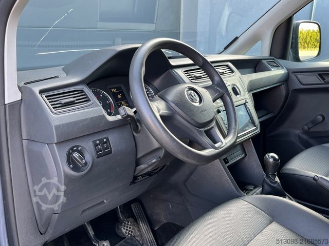 Minibus VW CADDY 2.0 TDI TEMPOMAT AHK NAVI EURO 6