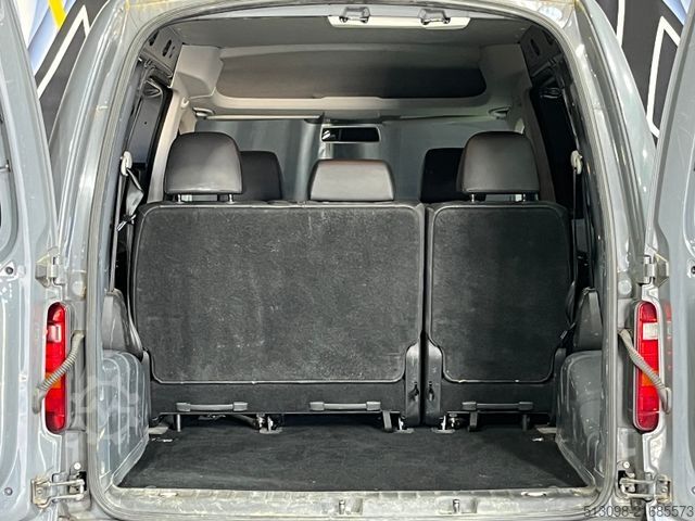 Minibus VW CADDY 2.0 TDI TEMPOMAT AHK NAVI EURO 6