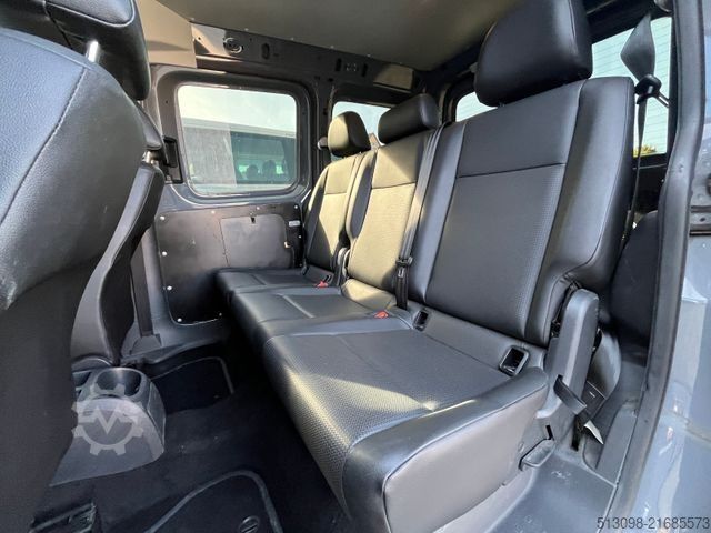 Minibus VW CADDY 2.0 TDI TEMPOMAT AHK NAVI EURO 6