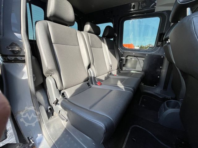 Minibus VW CADDY 2.0 TDI TEMPOMAT AHK NAVI EURO 6