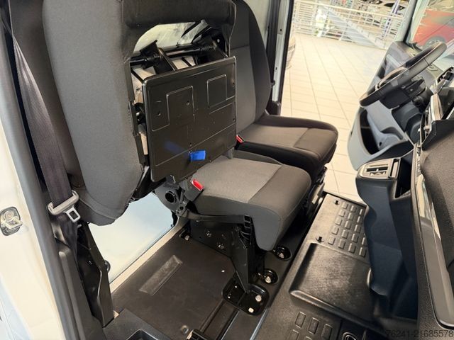 Panel van PEUGEOT EXPERT Kastenwagen M Tech Edition Diesel 180 Aut