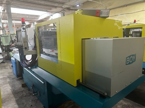 Injection molding machine Boy 55A Pro