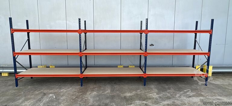 Wide span storage rack ca. 57 lfm. Weitspannregale H: 200 cm T: 80 cm , 400 kg Fachlast , 3 Ebenen