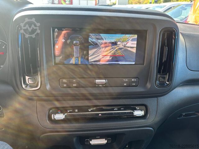 Panel van Mercedes-Benz Vito 116 CDI Kasten  Lang 9Gtr MBUX SHZ RfKam 3S