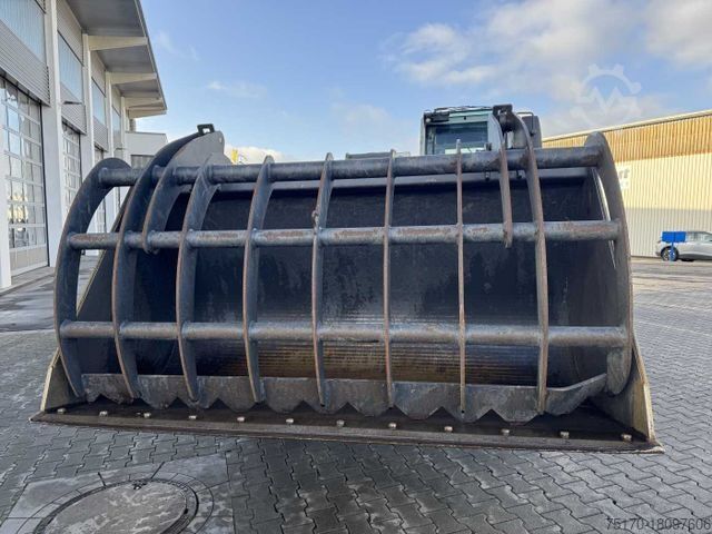 Radlader SENNEBOGEN 355 E / Greifschaufel / nur 998h!