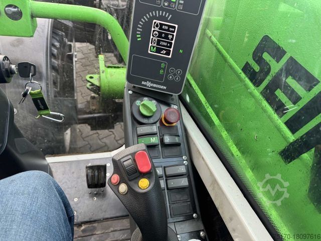 Radlader SENNEBOGEN 355 E / Greifschaufel / nur 2.260h!