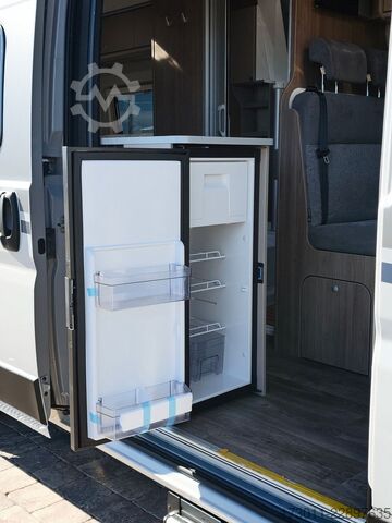 Kastenwagen Wohnmobil / Campervan CARADO CV640 Pro+ Automat  140PS Markise ACC