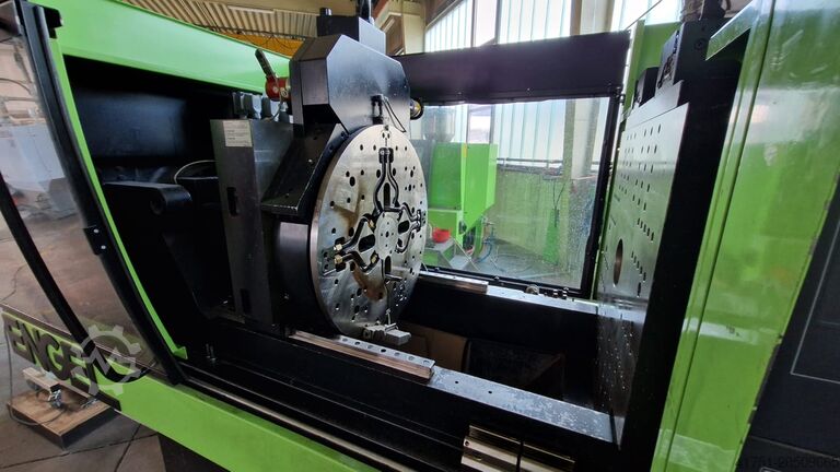 Two compenent injection moulding machine ENGEL VICTORY 330H-80V-90 combi
