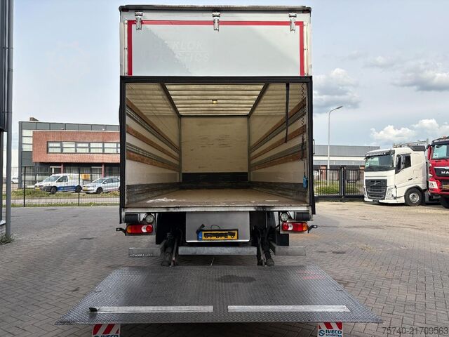 Box body Iveco 120E 210 + LOADLIFT