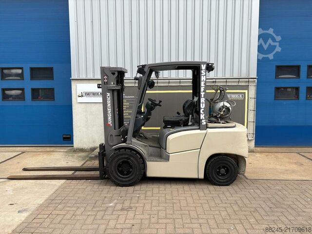 VS-22837 LPG Forklift Jungheinrich TFG 430 JUNGHEINRICH TFG 430 GE180-440DZ