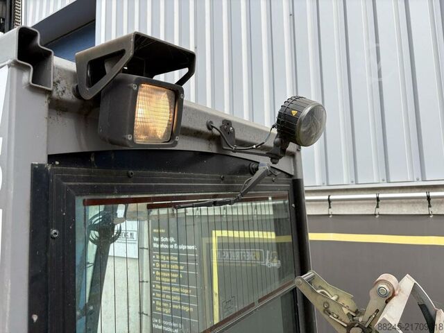 VS-22837 LPG Forklift Jungheinrich TFG 430 JUNGHEINRICH TFG 430 GE180-440DZ