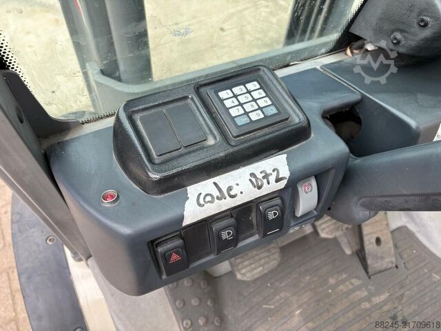 VS-22837 LPG Forklift Jungheinrich TFG 430 JUNGHEINRICH TFG 430 GE180-440DZ