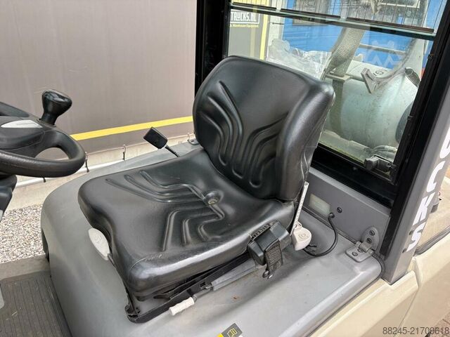 VS-22837 LPG Forklift Jungheinrich TFG 430 JUNGHEINRICH TFG 430 GE180-440DZ