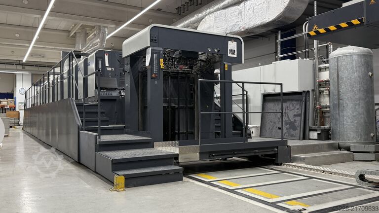 Sheetfedoffset Man Roland R 707 LTTLV UV Evolution + Mabeg RS 104