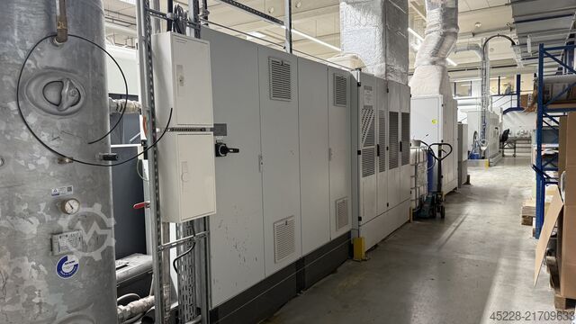 Sheetfedoffset Man Roland R 707 LTTLV UV Evolution + Mabeg RS 104