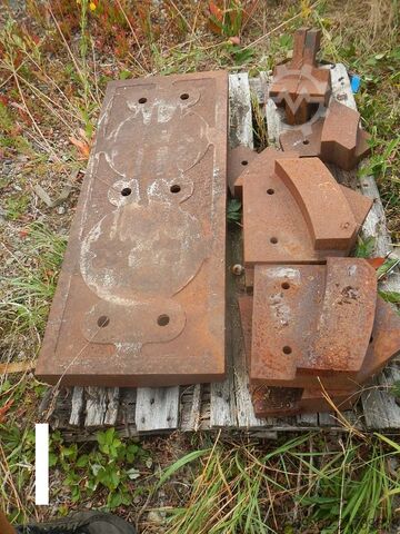 Crushing equipment SBM 10/10/4