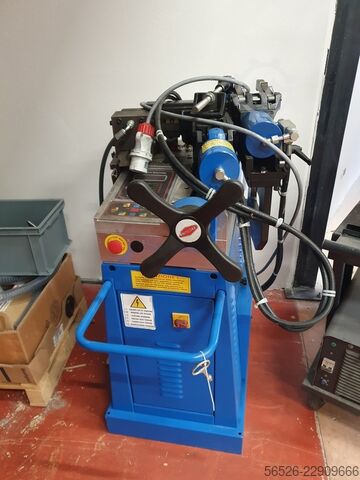 Dornbiegemaschine mit Lader ERCOLINA TOP 030