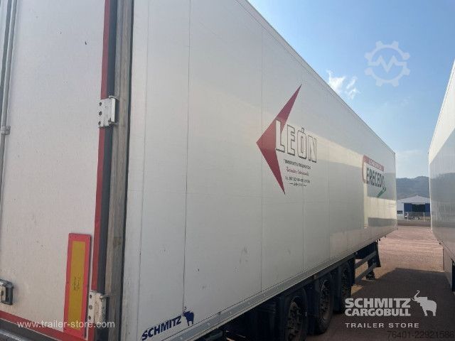 Kühlauflieger Schmitz Cargobull Semiremolque Frigo Standard