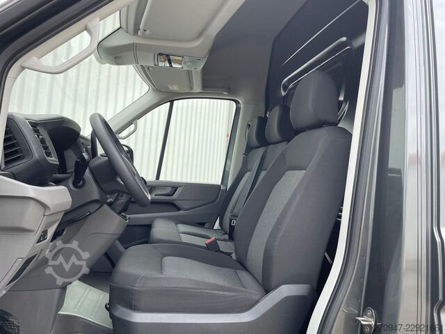 High top van VW Crafter Kasten 35 L3H3 AHK RFK äden