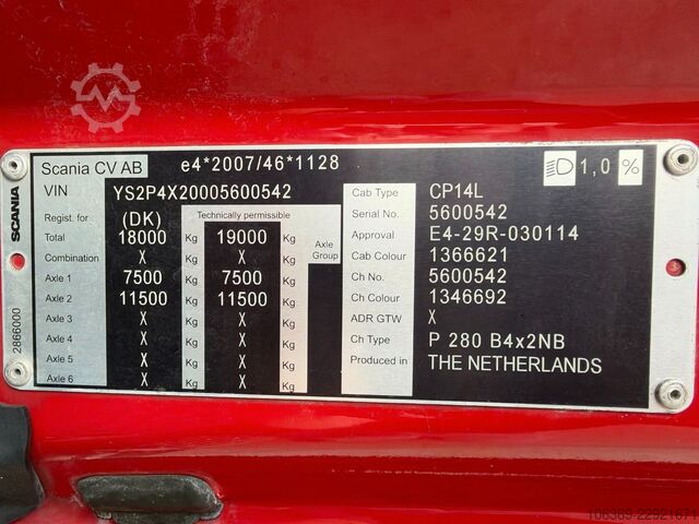 Vacuum tank truck SCANIA P280 4x2 Simon Moos SLS1648 Combi
