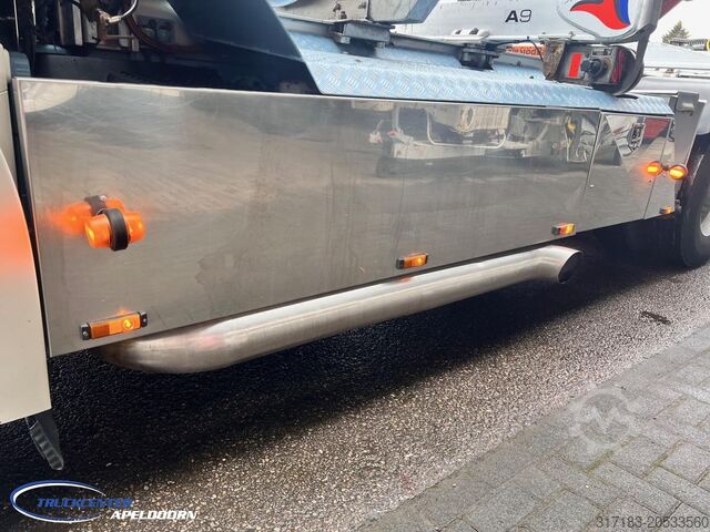 Log transporter Volvo FH 750 Loglift, 6x4, Dynamic steering, Globetro...