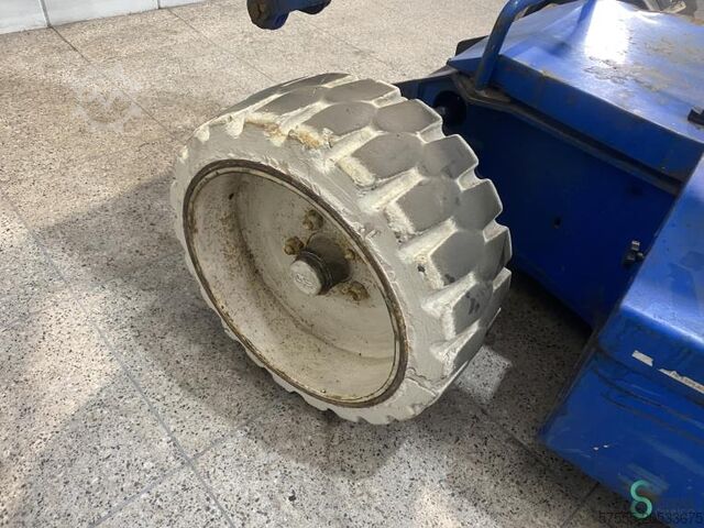 Aerial platform Upright AB38