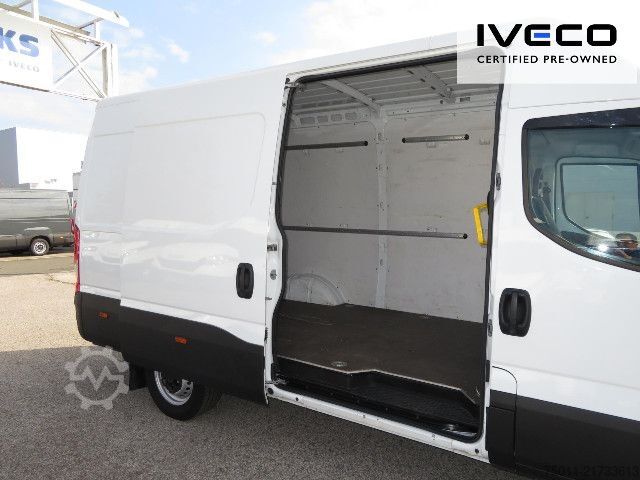 High top van IVECO Daily 35S16V Klima, PDC, Radstand 3520mm