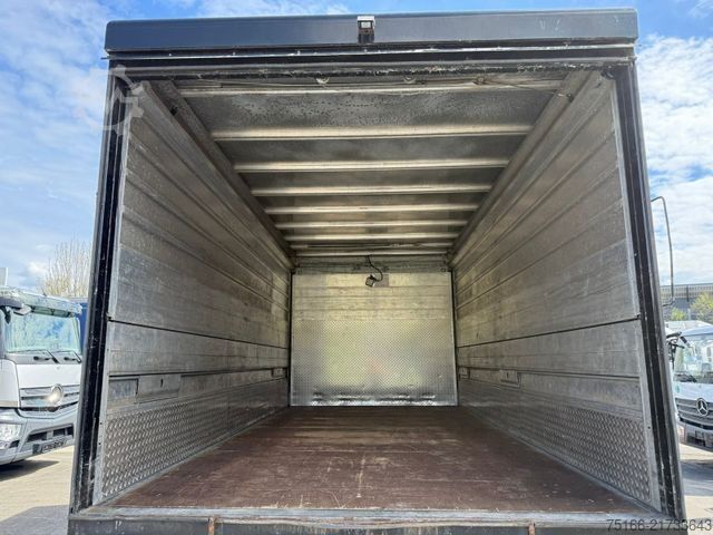 Beverage truck MERCEDES-BENZ ATEGO 1224 L Getränkekoffer 5,3 m LBW 2 T*AHK