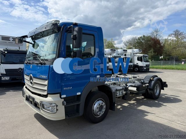 Truck chassis MERCEDES-BENZ ATEGO 1524 L Fahrgestell RS 3.560*KLIMA*EURO 6E