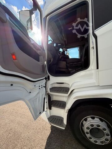 Transporter Fahrgestell DAF XG+ 480 FAN AUT LM
